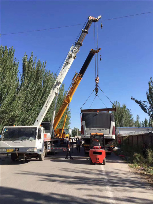 兴国县港口集装箱搬运案例